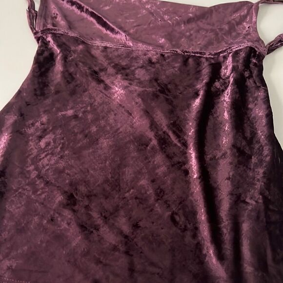 Free People Intimately Fig Jam All Night Velvet Tunic Women's Size XS NWT - Picture 11 of 12